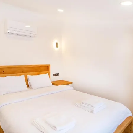 Spacious Private House In Φετιγιέ